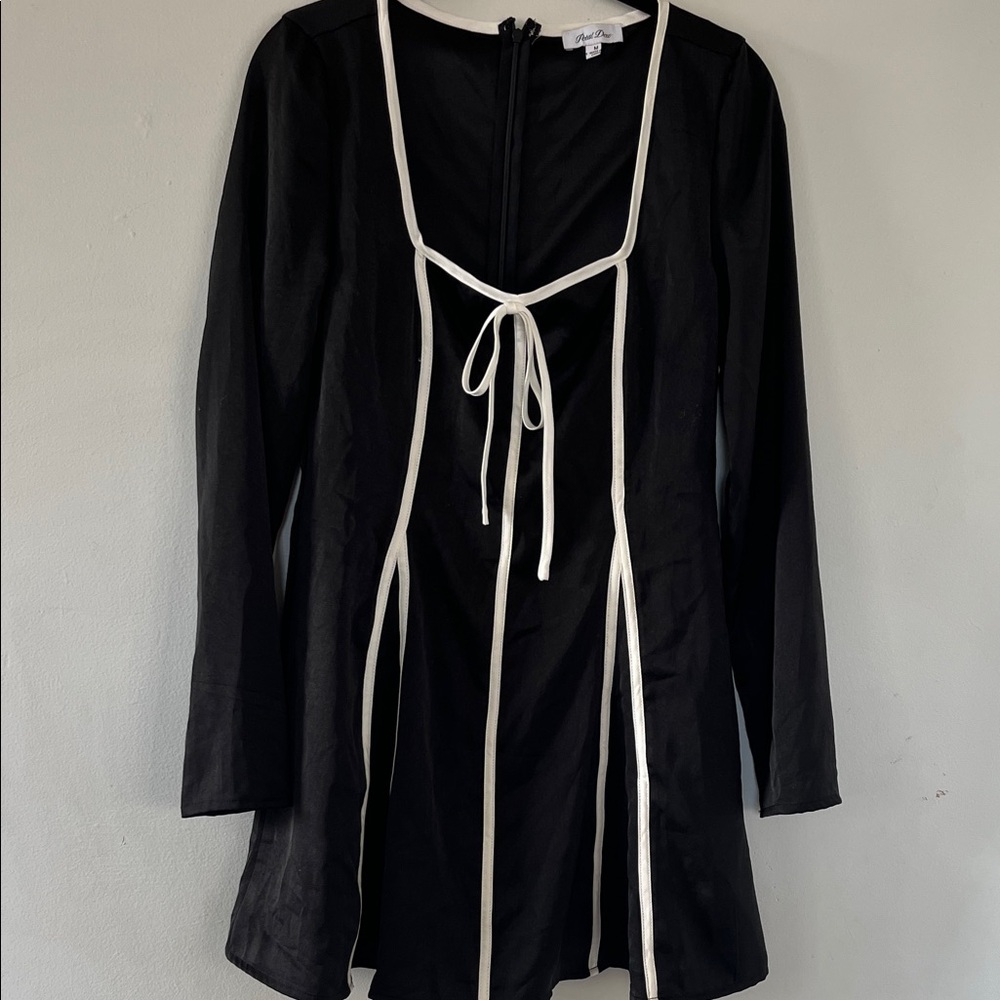Petal Dew | Black and white Dress